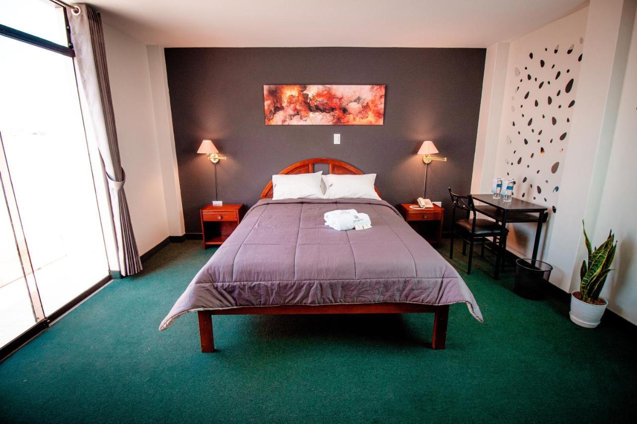 טרוחיו Saint Germain Hotel מראה חיצוני תמונה