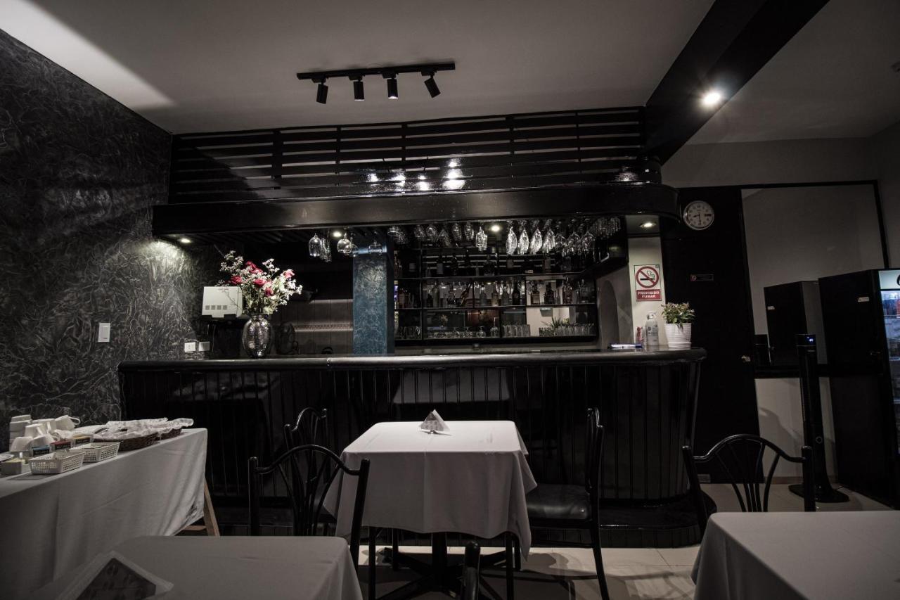 טרוחיו Saint Germain Hotel מראה חיצוני תמונה
