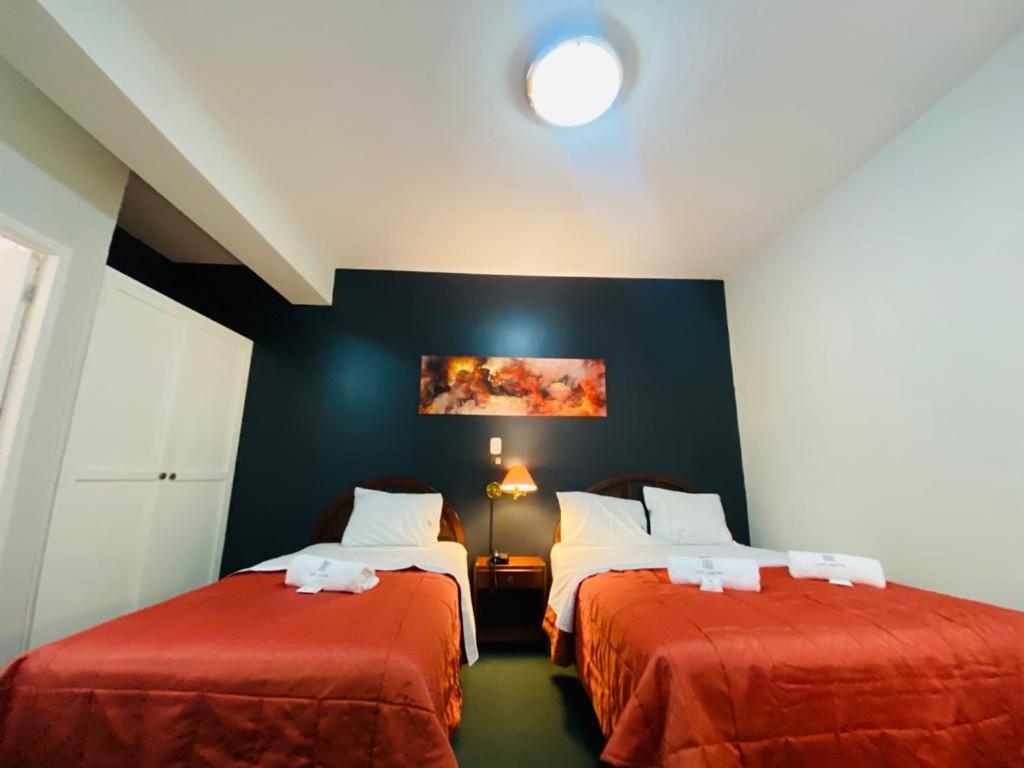 טרוחיו Saint Germain Hotel מראה חיצוני תמונה